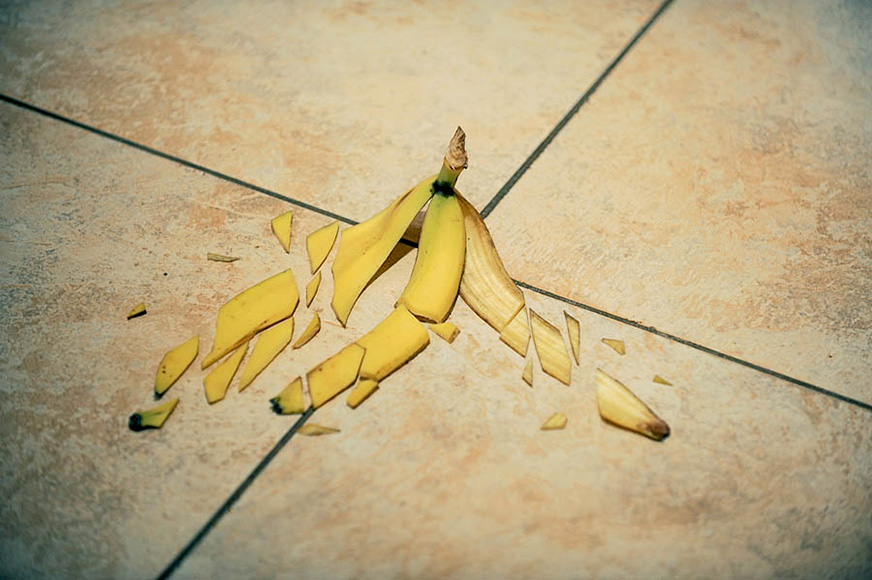 Shattered art banana